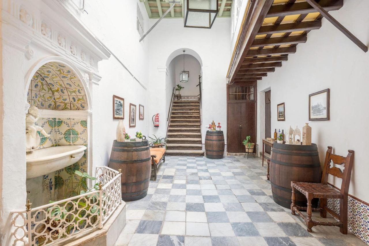 Vivienda Del Siglo XVIII En El Casco Historico Villa El Puerto de Santa María Esterno foto