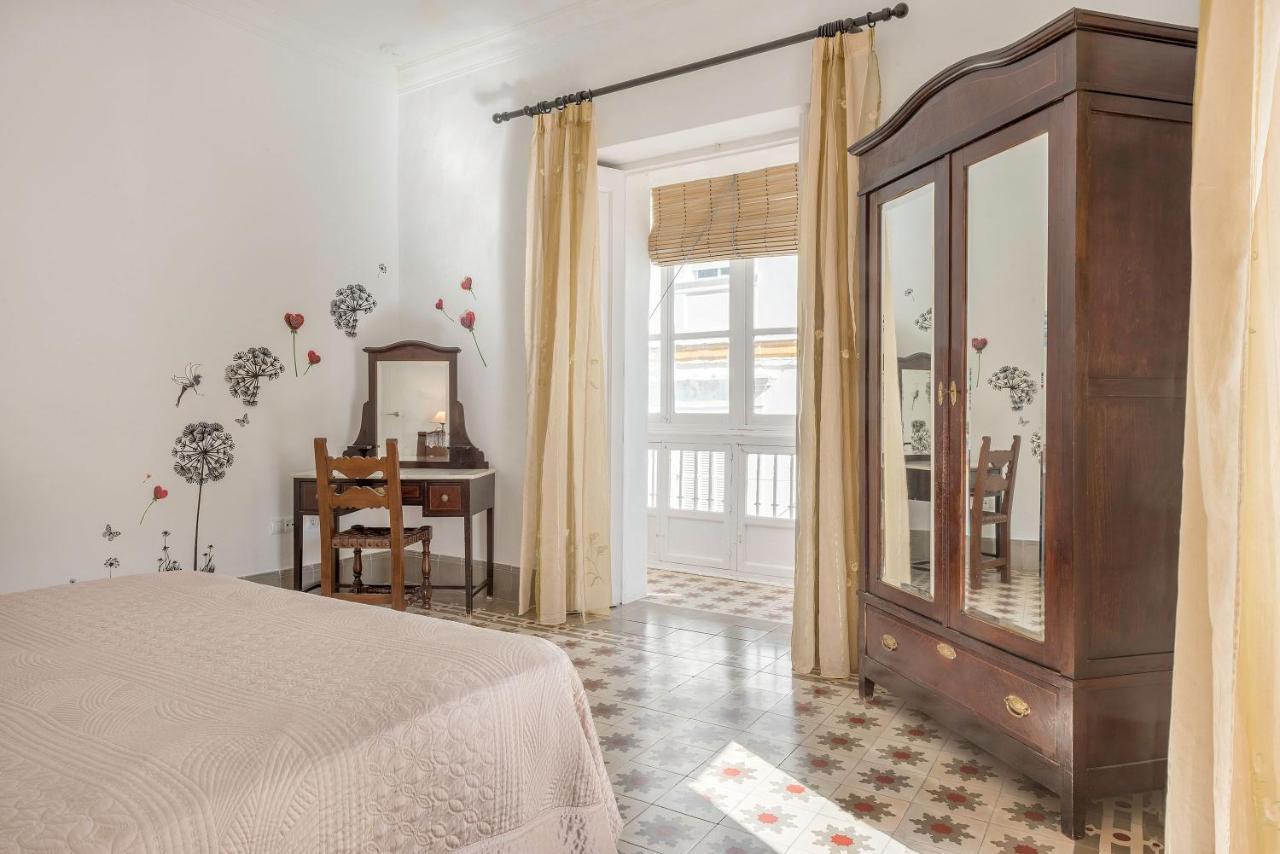 Vivienda Del Siglo XVIII En El Casco Historico Villa El Puerto de Santa María Esterno foto